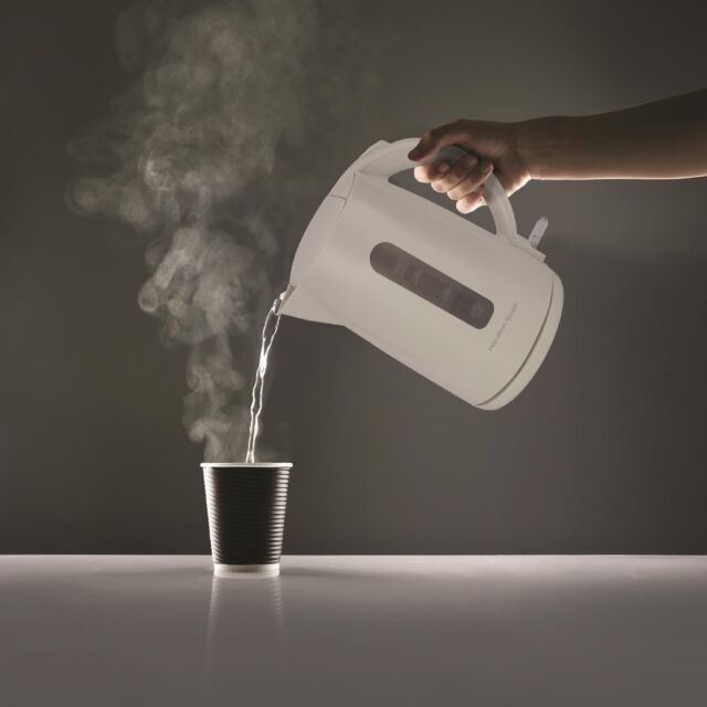 Hamilton Beach HBK1301W 3Kw 1.7 Litres Essentials White Kettle