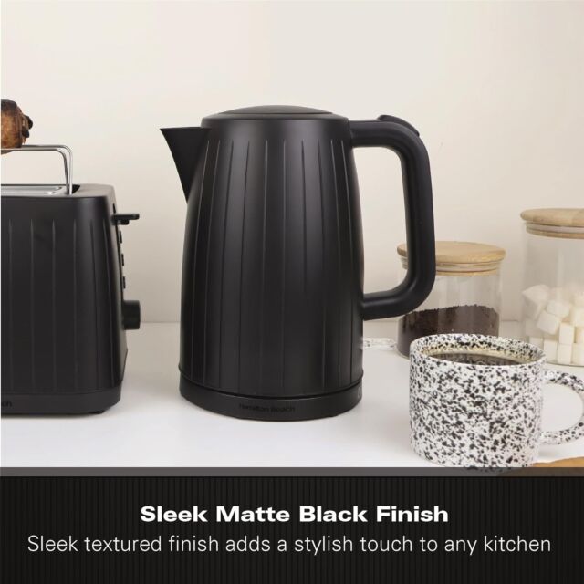 Hamilton Beach HBK8522B 3Kw 1.7 Litres Stealth Matte Black Kettle