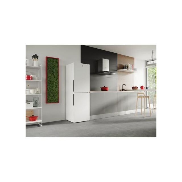 Hoover HVT3CLECKIHW 54.5Cm 50/50 Low Frost White Fridge Freezer