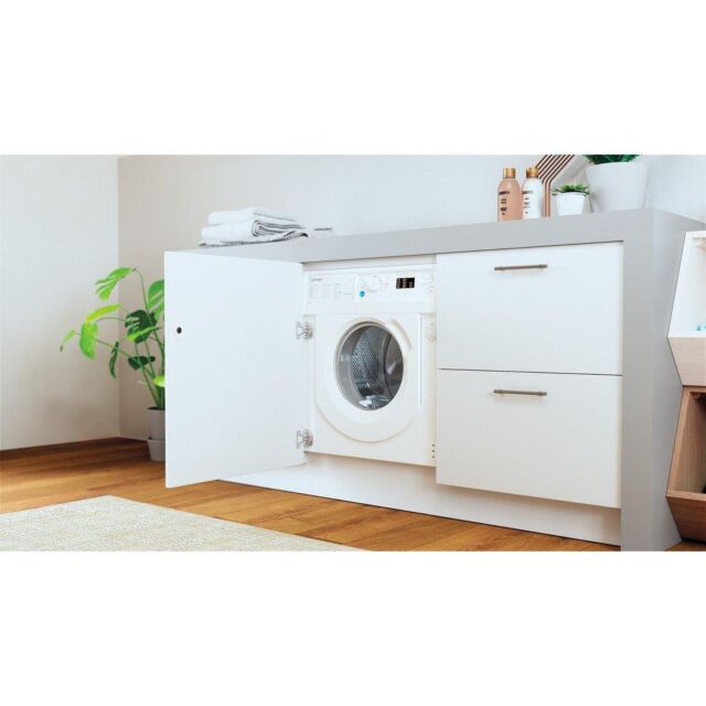 Indesit BIWMIL71252UKN Integrated 7Kg 1200 Washing Machine