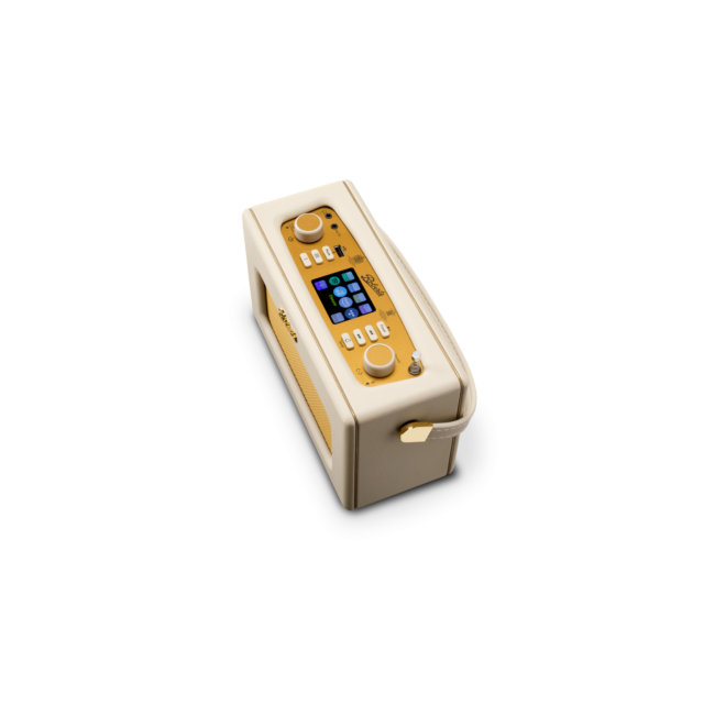 Roberts Radio REV-ISTREAMLPC Dab+/Fm/ Smart Bluetooth Portable Pastel Cream Radio 