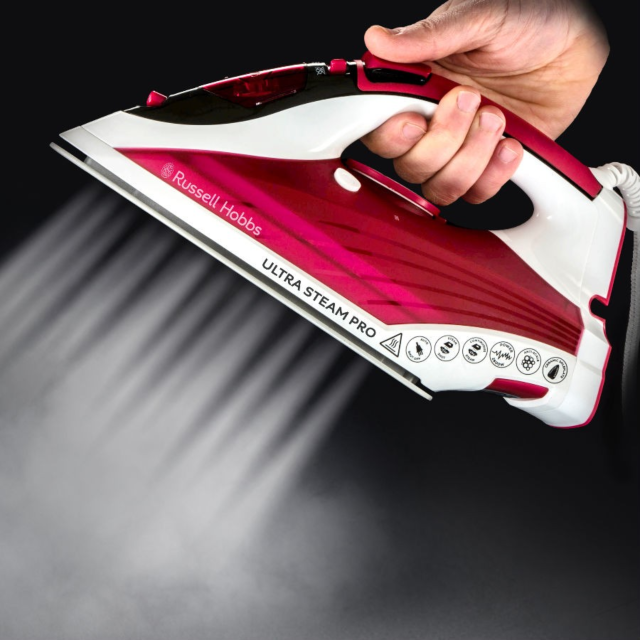 Russell Hobbs 23990 2600W Ultra Steam Pro Steam Iron