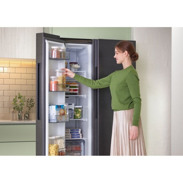 Samsung RS70F66KCFEU 91Cm Side By Side American Black Stainless Steel Fridge Freezer 