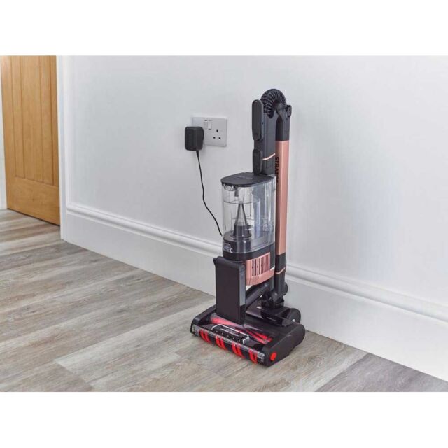 Shark IZ400UK Stratos Cordless Stick Vacuum Cleaner - 60 Minutes Run Time